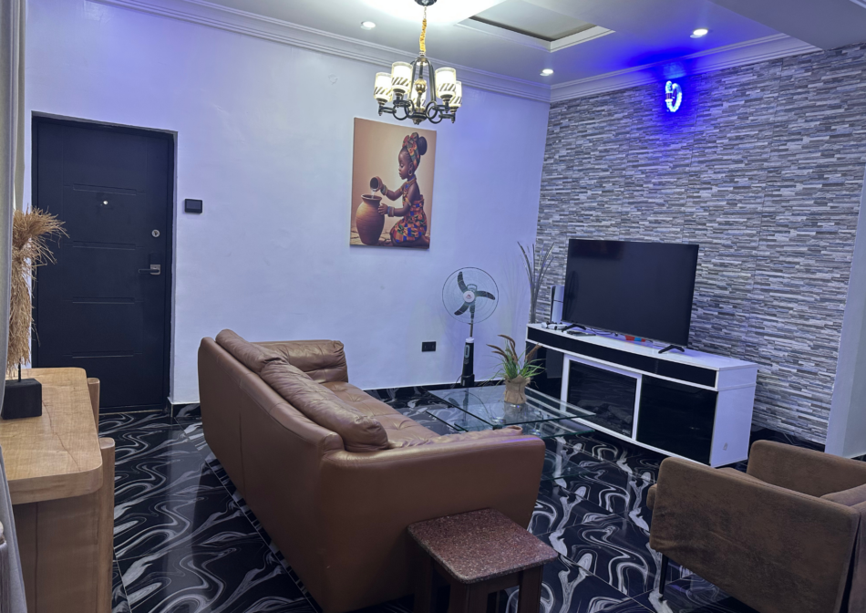 F-Living Room 18