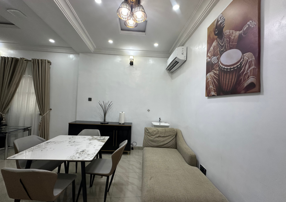 G-Living Room 4