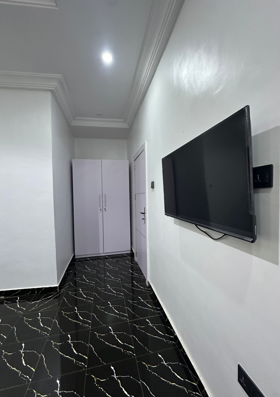 F-Room 38